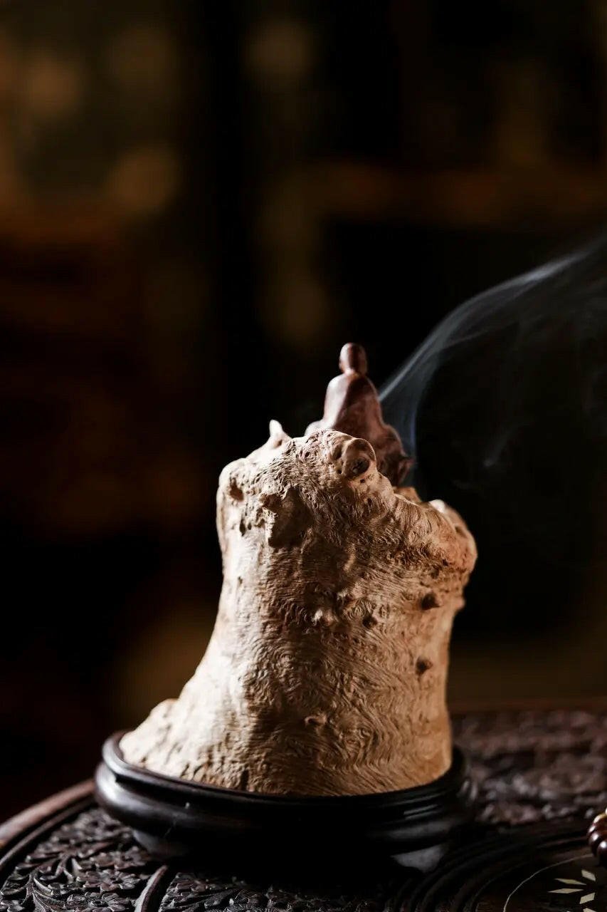 Wu Xiang Xiang Lu - Wood Sculpture - zycs_China