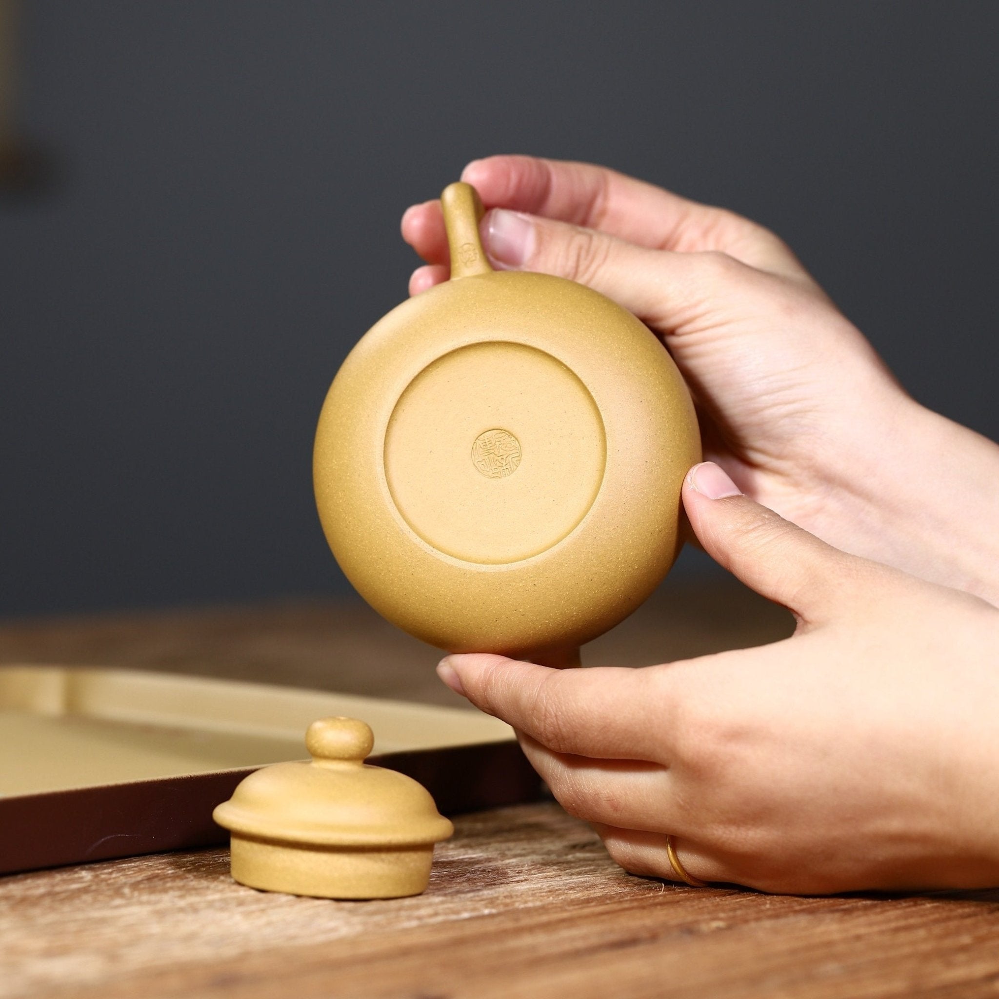 Xiang Lian yi Qing Tao Zu 170cc - Yixing Handmade Teapot - zycs_China