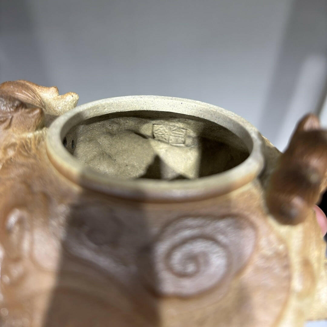 Xiang Long Na Fu 220cc - Yixing Handmade Teapot - zycs_China