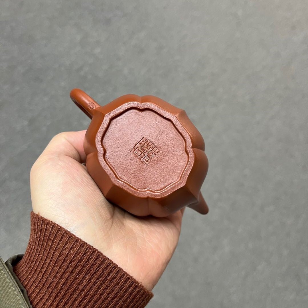 Xiang Rui 230cc - Yixing Handmade Teapot - zycs_China