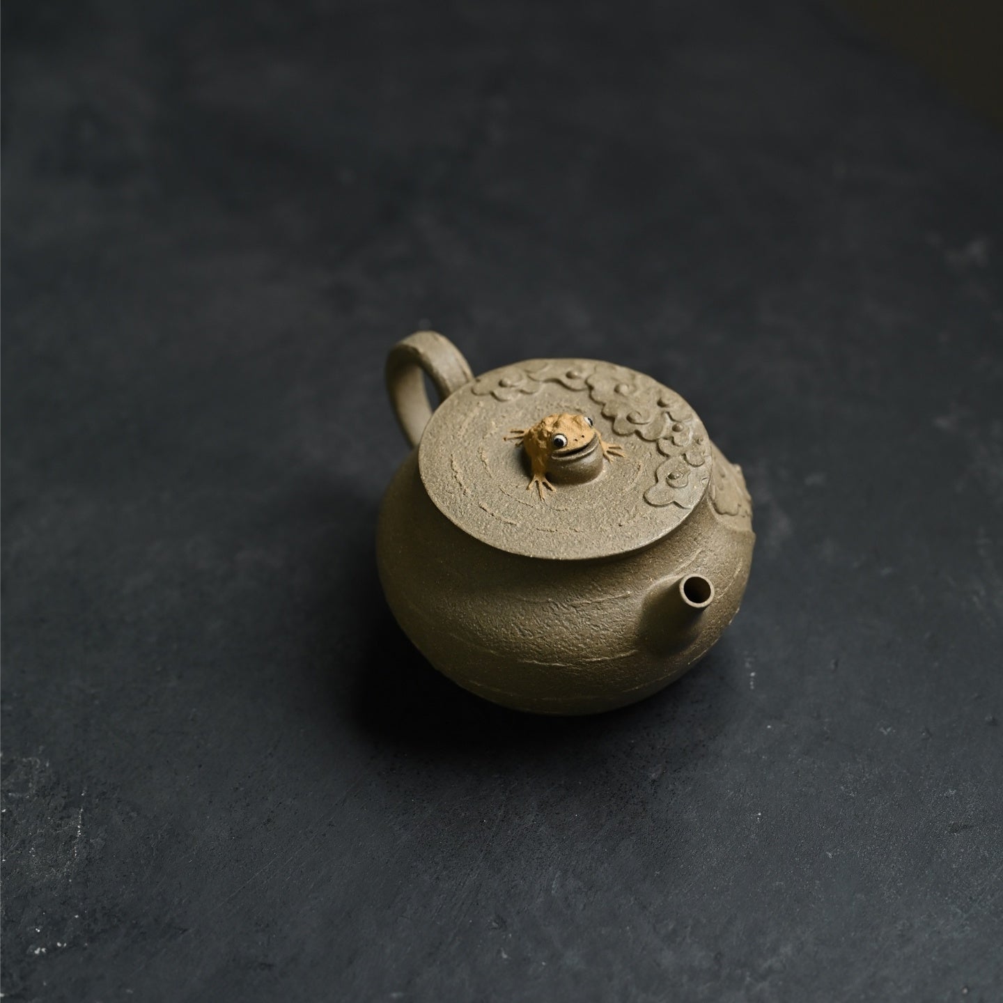 Xiang Yun Jin Chan 150cc - Yixing Handmade Teapot - zycs_China