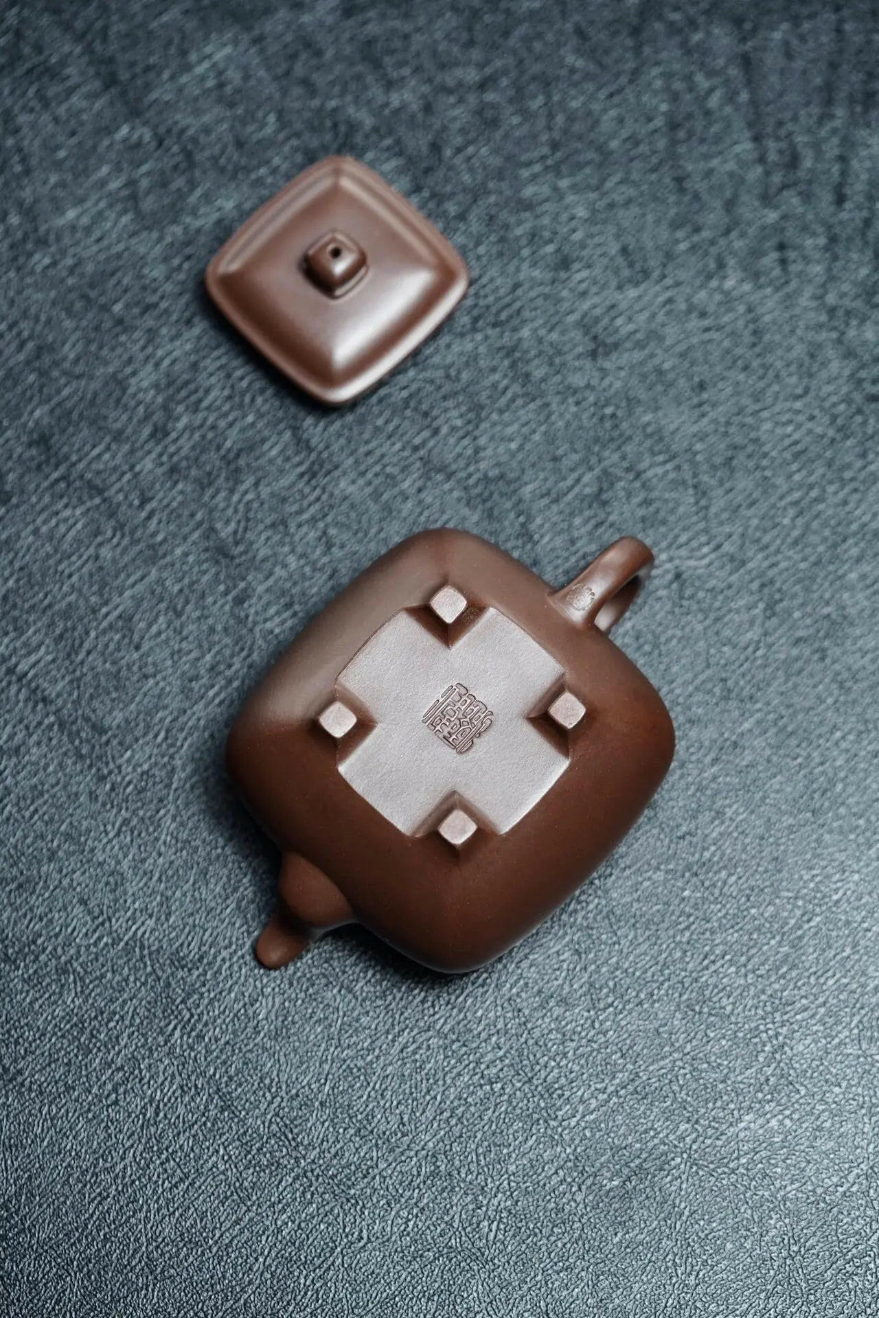 Xiao Chuan Lu 150cc - Yixing Handmade Teapot - zycs_China