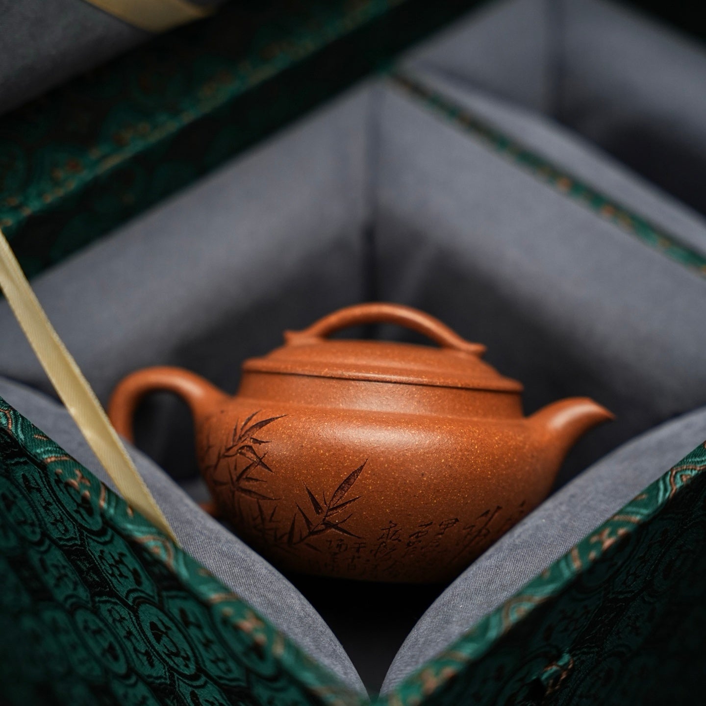 Xiao Han Wa 130cc - Yixing Handmade Teapot - zycs_China