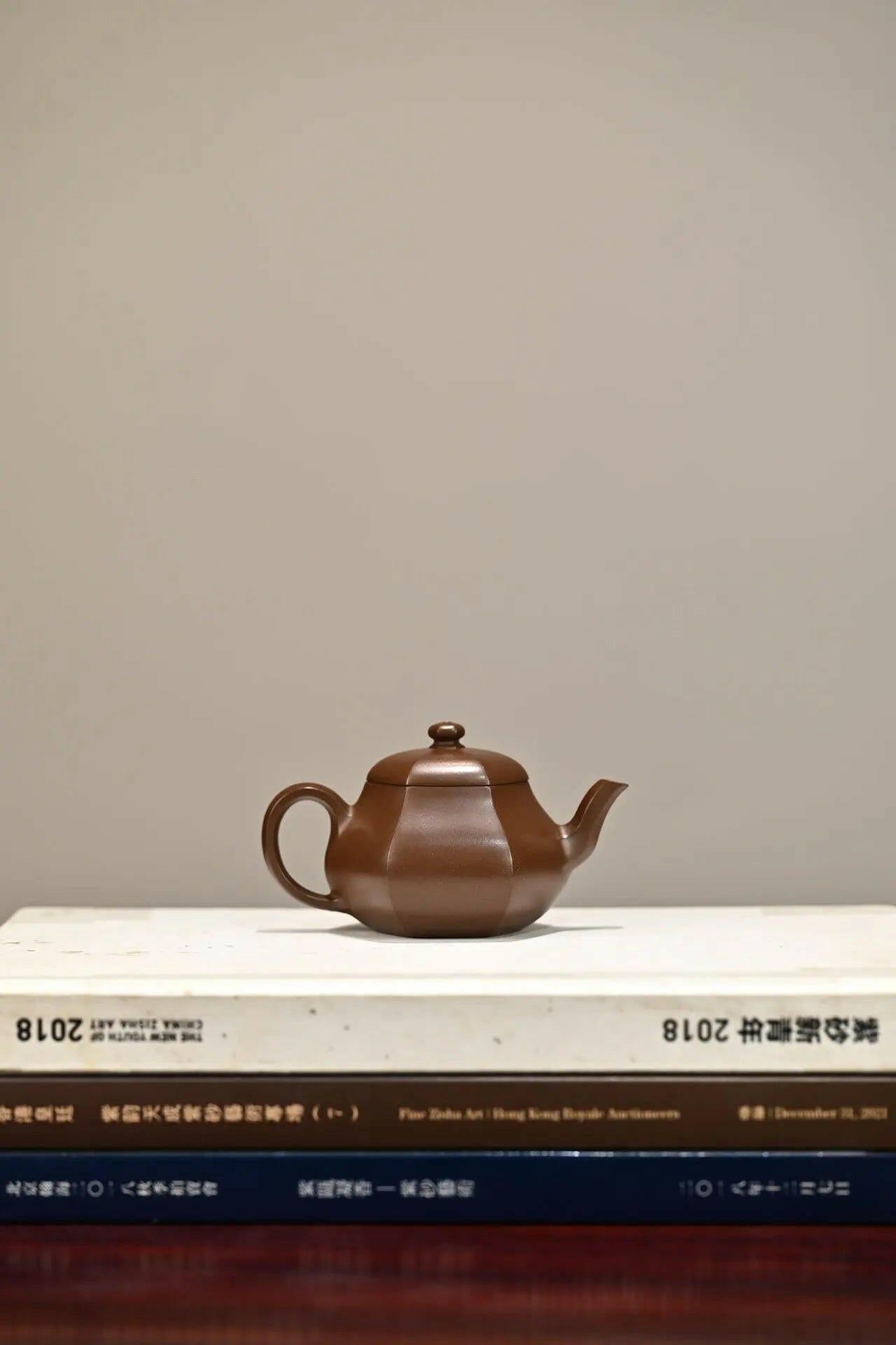 Xiao Li XIng 110cc - Yixing Handmade Teapot - zycs_China