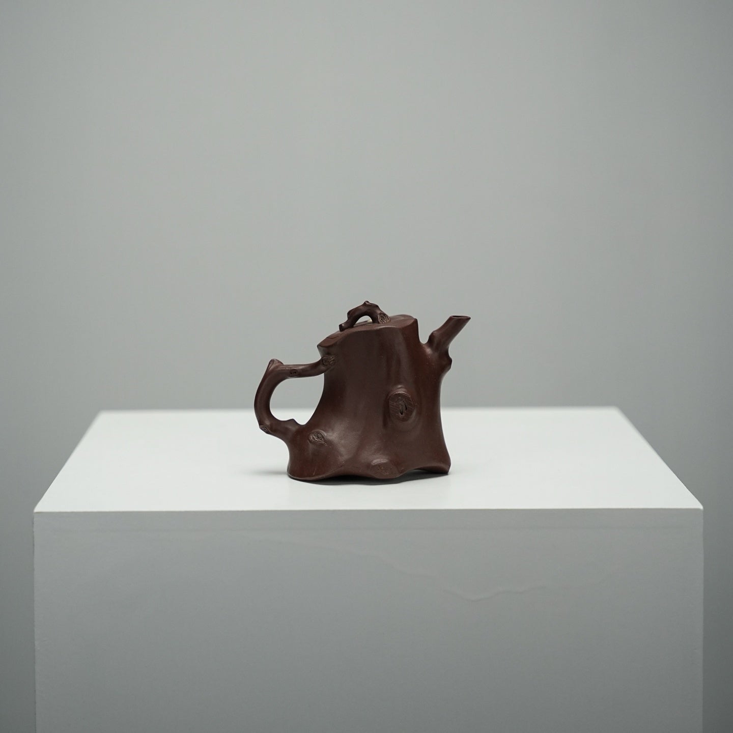 Xiao Mei Zhuang 150cc - Yixing Handmade Teapot - zycs_China