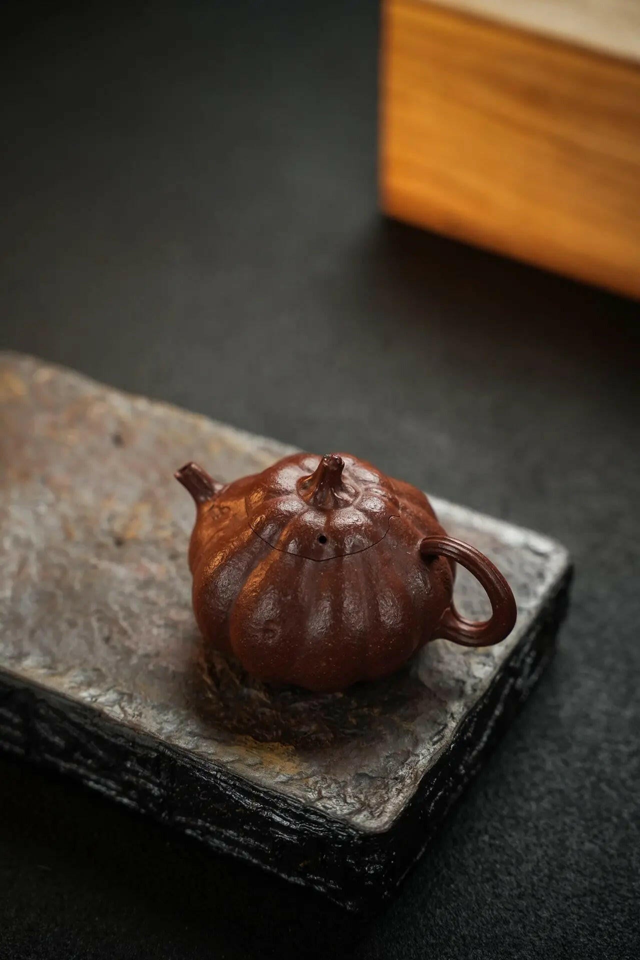 Xiao Nan Gua 150cc - Yixing Handmade Teapot - zycs_China