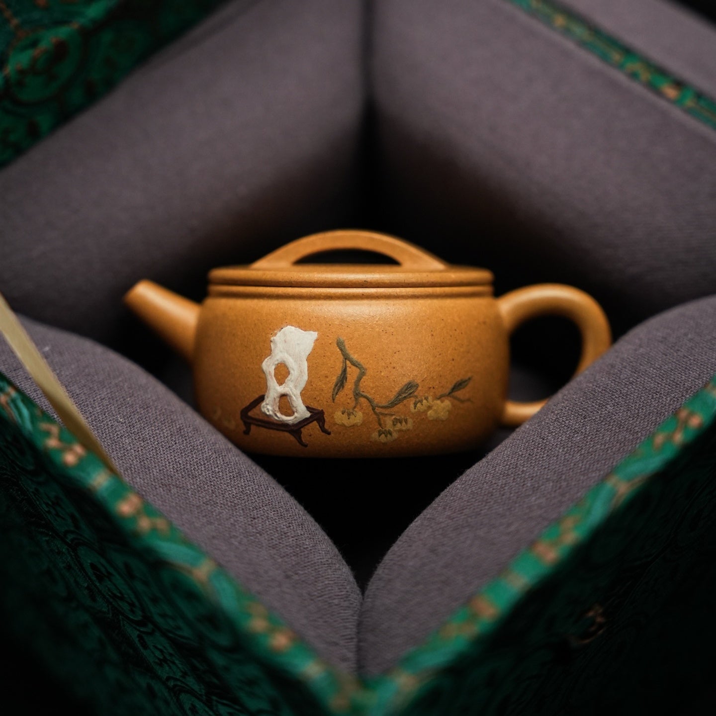 Xiao Xiao Han Wa 60cc - Yixing Handmade Teapot - zycs_China