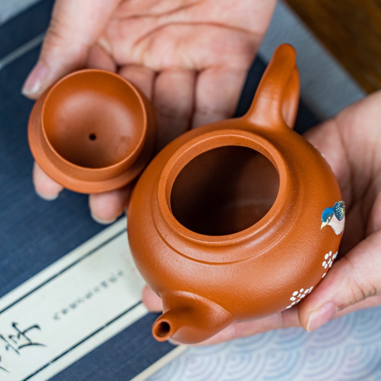 Xiao Ying 170cc - Yixing Handmade Teapot 江苏宜兴