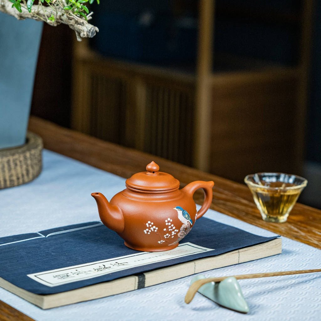 Xiao Ying 170cc - Yixing Handmade Teapot 江苏宜兴