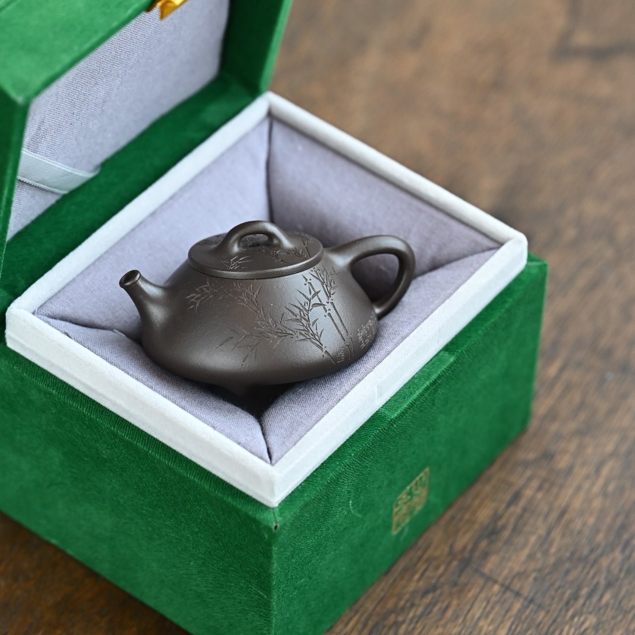 Xin Zhou Shi Piao 80cc - Yixing Handmade Teapot - zycs_China