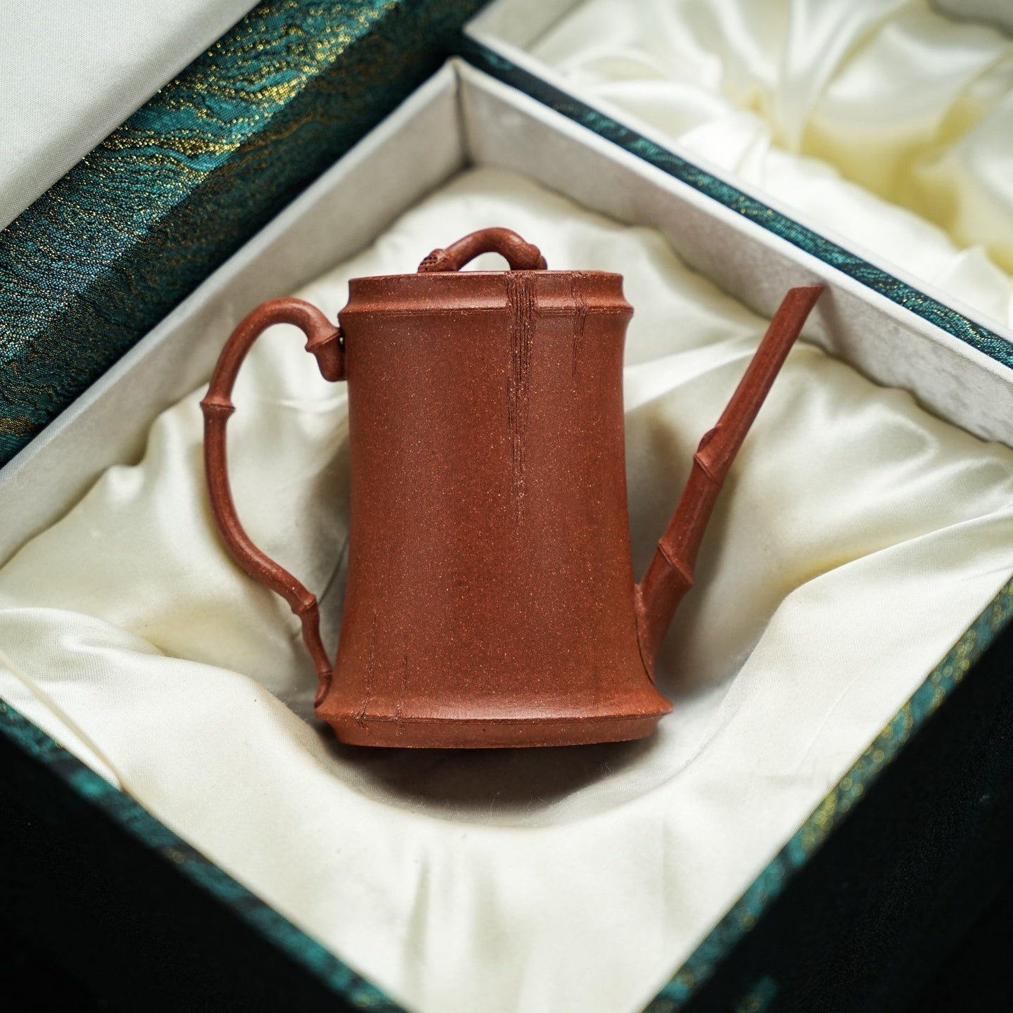 Xin Zhu 130cc - Yixing Handmade Teapot - zycs_China
