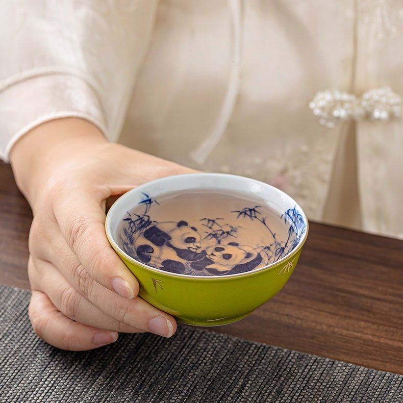 Xiong Mao 150cc - Jing De Zhen Porcelain Gaiwan - zycs_China