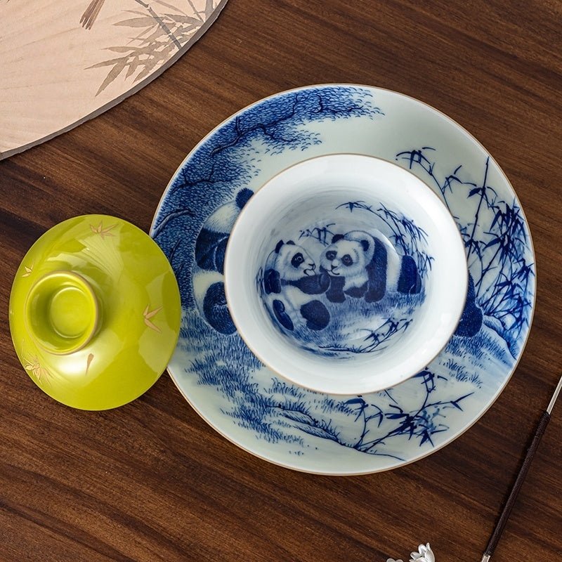 Xiong Mao 150cc - Jing De Zhen Porcelain Gaiwan - zycs_China