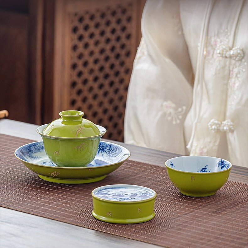 Xiong Mao 150cc - Jing De Zhen Porcelain Gaiwan - zycs_China