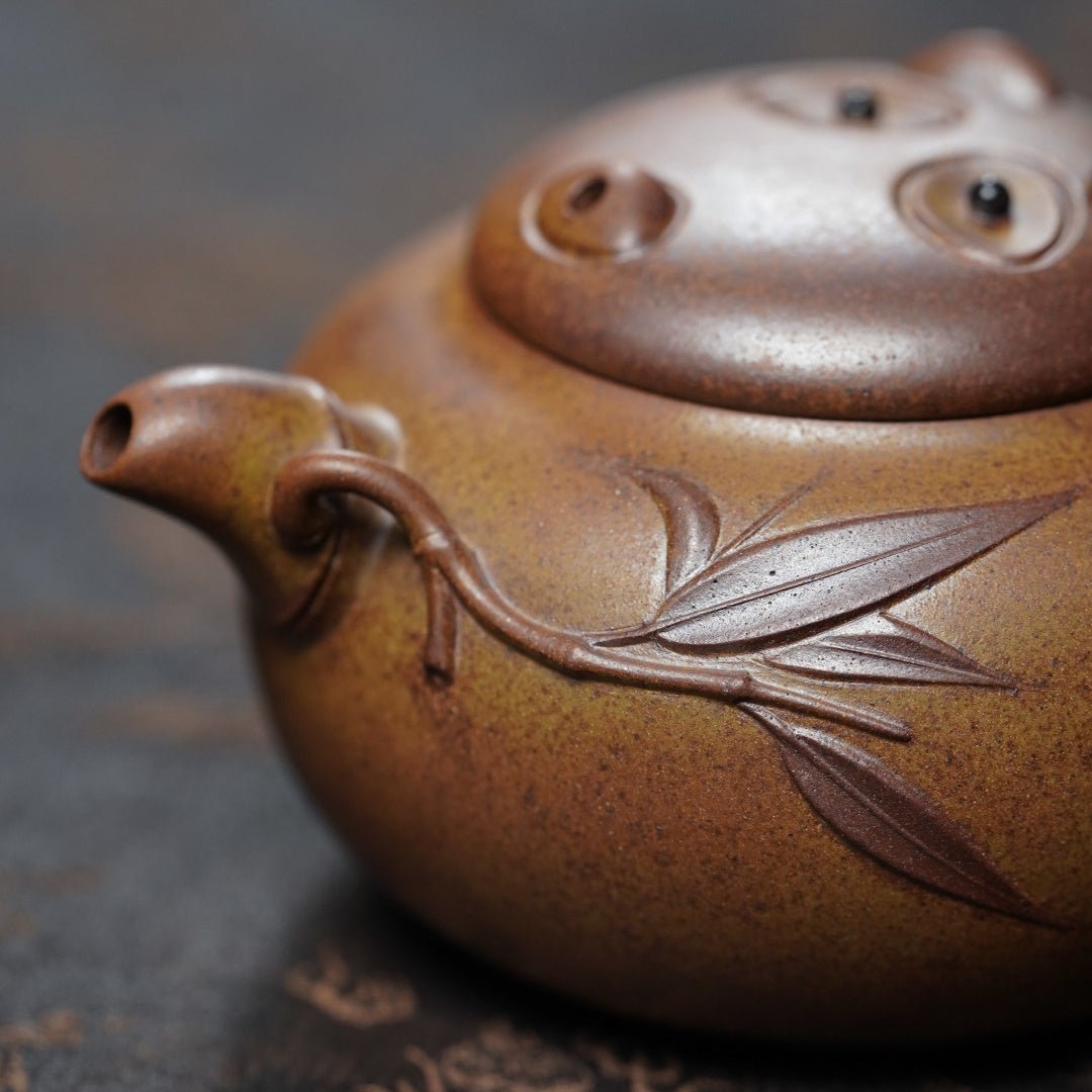 Xiong Mao 180cc - Yixing Handmade Teapot - zycs_China