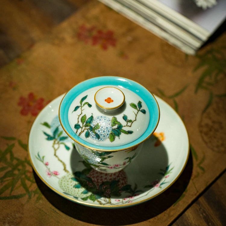 Xiu Qiu Hua 120cc - Jing De Zhen Porcelain Gaiwan - zycs_China
