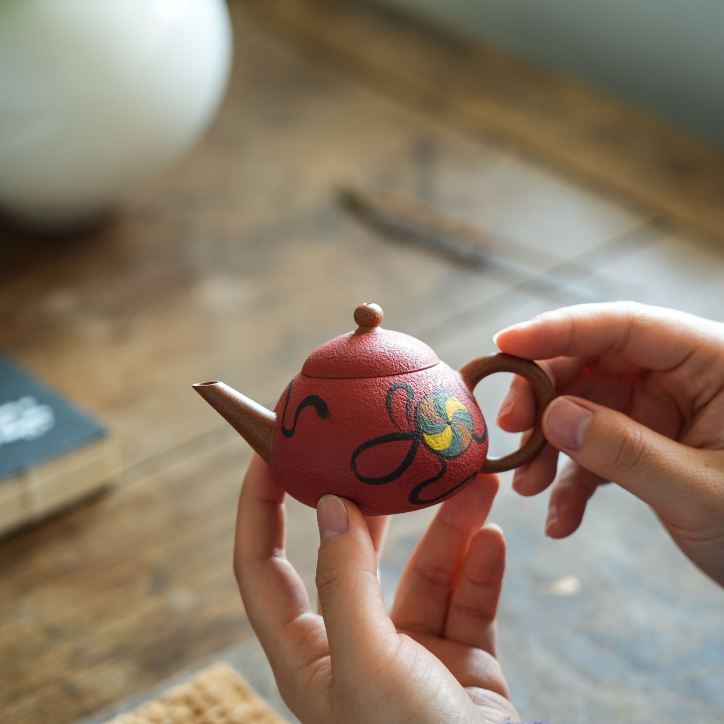 Xiu Shi 100cc - Yixing Handmade Teapot - zycs_China