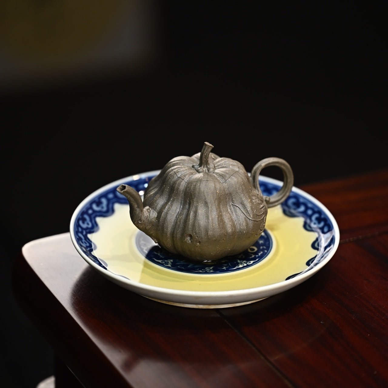 Xiu Yu Nan Gua 150cc - Yixing Handmade Teapot - zycs_China