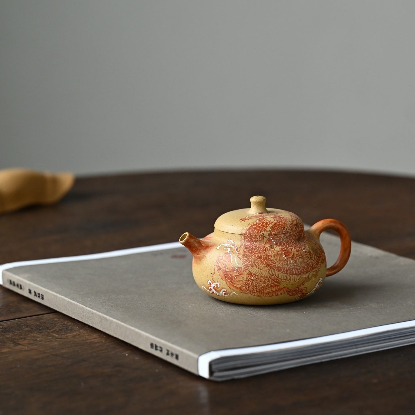 Xuan Wu 180cc - Yixing Handmade Teapot 江苏宜兴