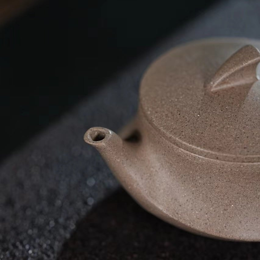 Yi Fan Feng Shun 140cc - Yixing Handmade Teapot - zycs_China