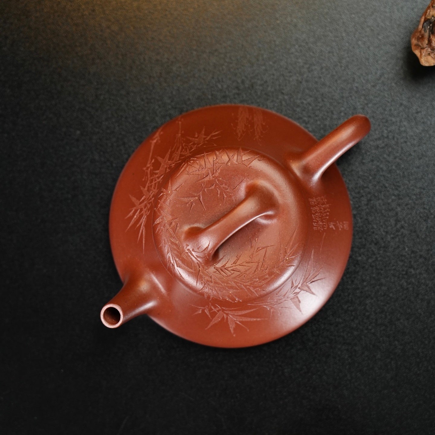 Ying Piao 160cc - Yixing Handmade Teapot 江苏宜兴