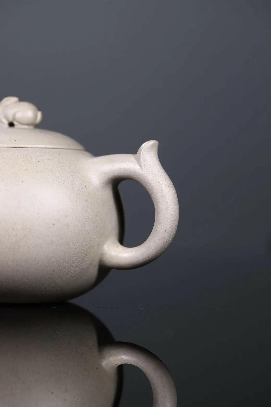 Yu Tu 220cc - Yixing Handmade Teapot - zycs_China