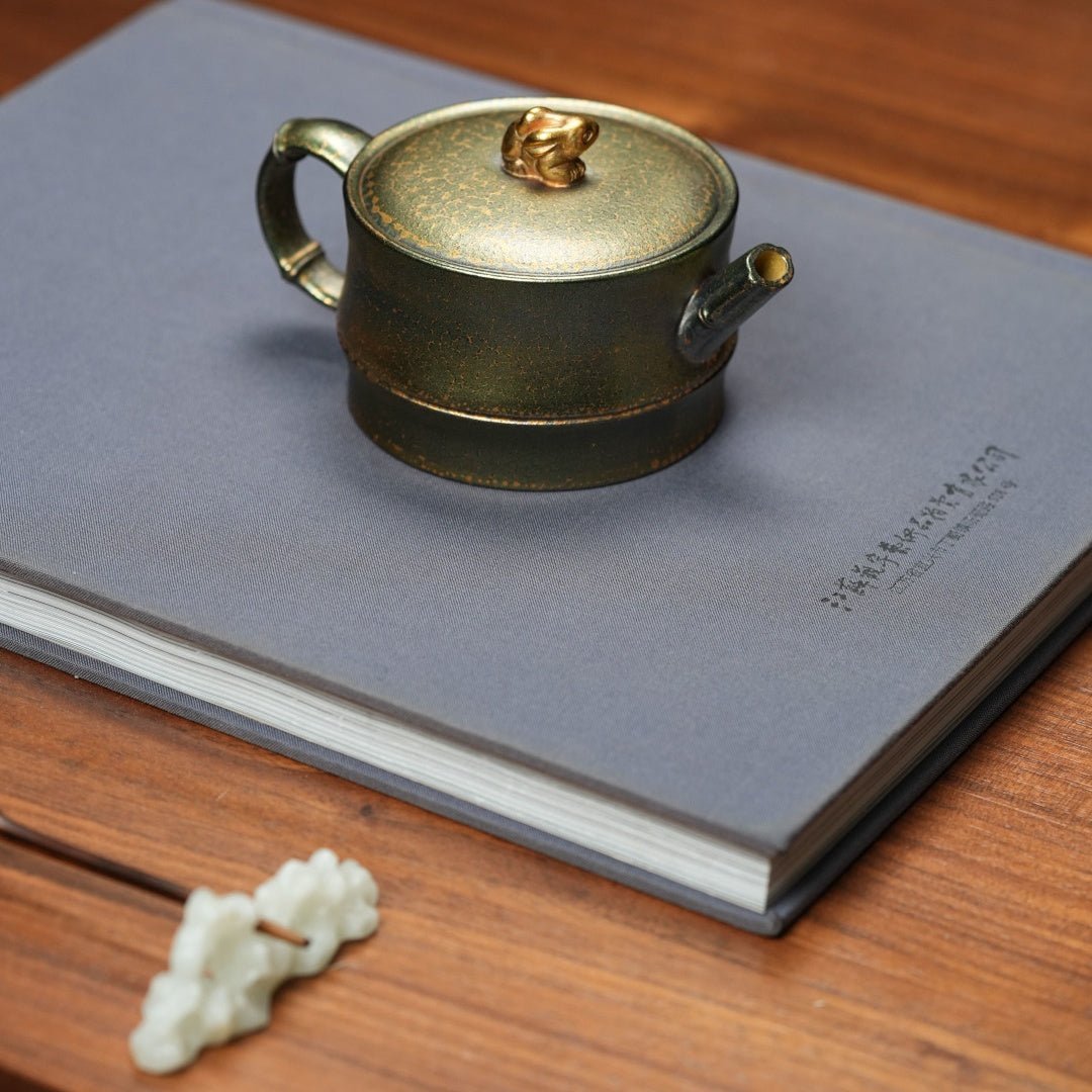 Yu Tu Cheng Xiang 170cc - Yixing Handmade Teapot - zycs_China