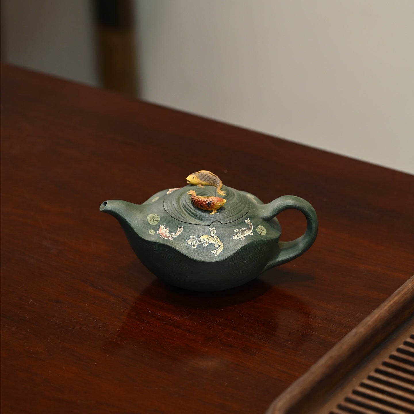 Yu Xi Lian Ye 380cc - Yixing Handmade Teapot - zycs_China