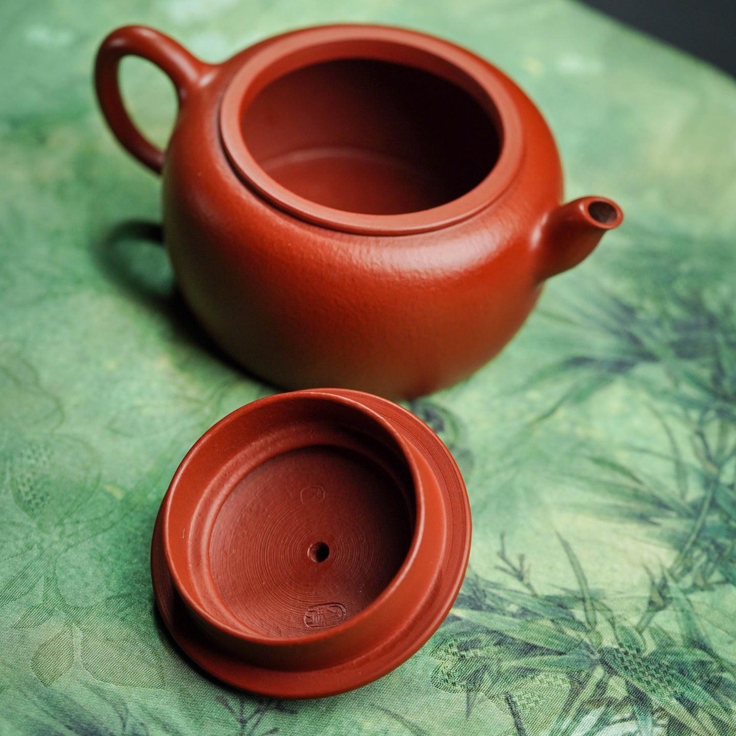 Yuan Rong 160cc - Yixing Handmade Teapot - zycs_China
