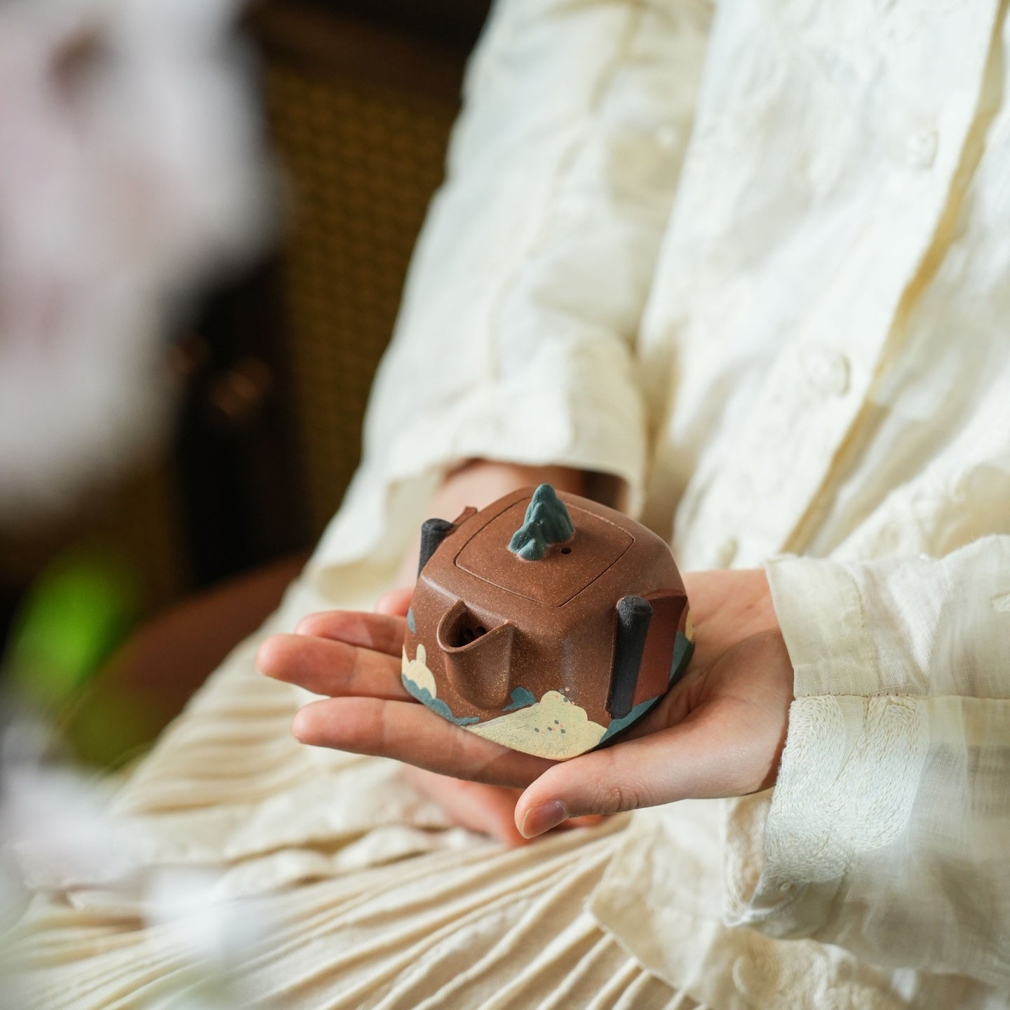 Yuan Shan Ru Hua 100cc - Yixing Handmade Teapot 江苏宜兴