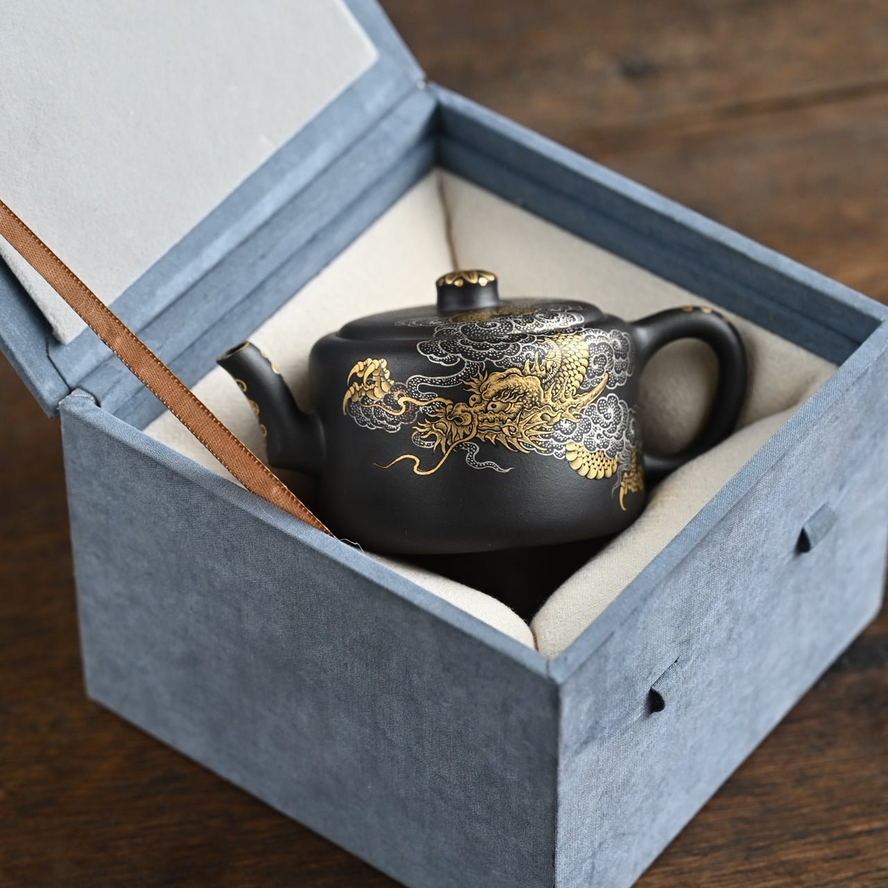 Yun Chi Jiu Xian 180cc - Yixing Handmade Teapot - zycs_China