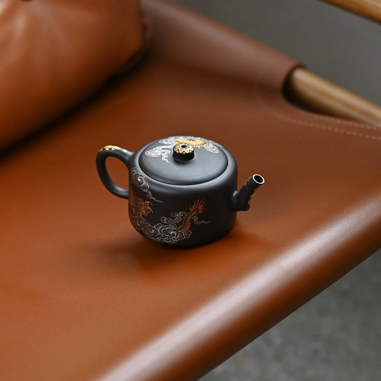 Yun Chi Jiu Xian 180cc - Yixing Handmade Teapot - zycs_China