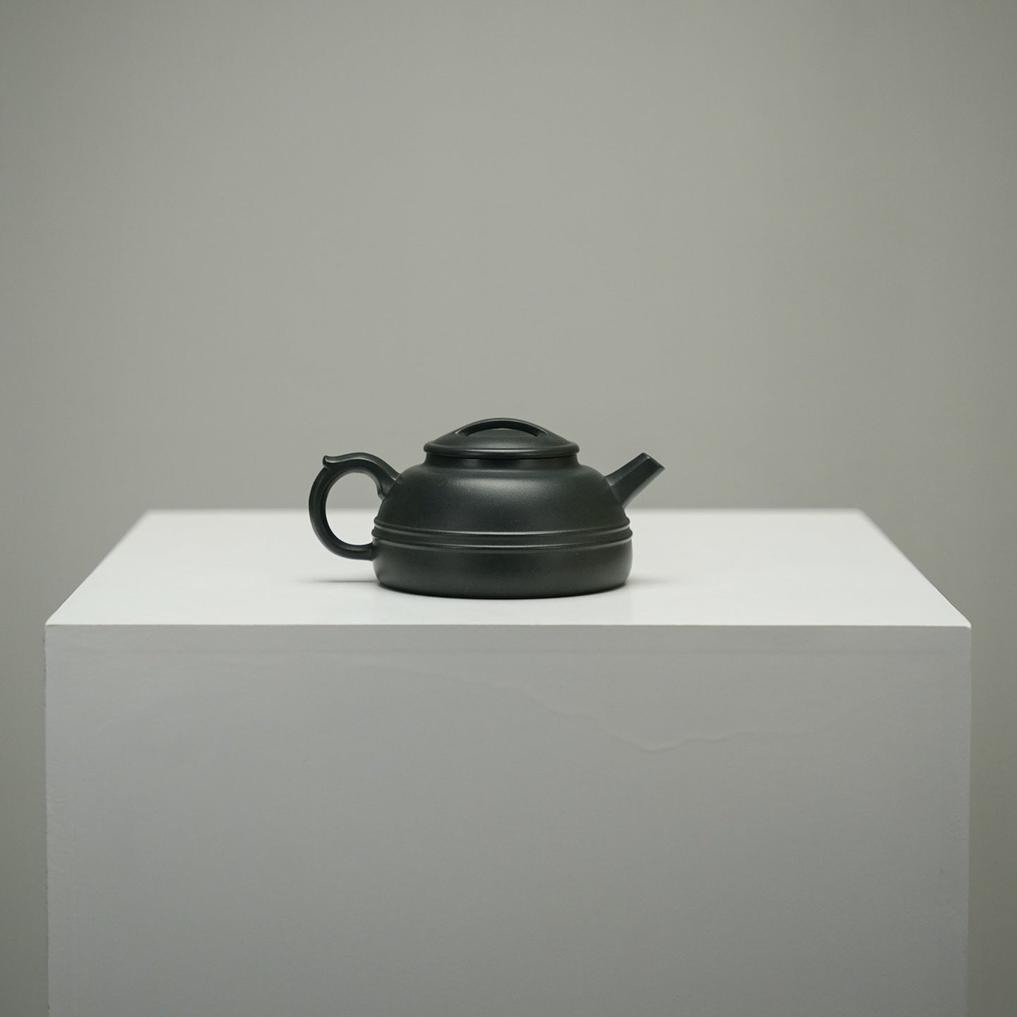 Yun Hua 180cc - Yixing Handmade Teapot - zycs_China