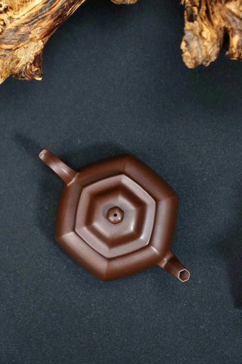 Yun Hua Liu Fang 200cc - Yixing Handmade Teapot - zycs_China