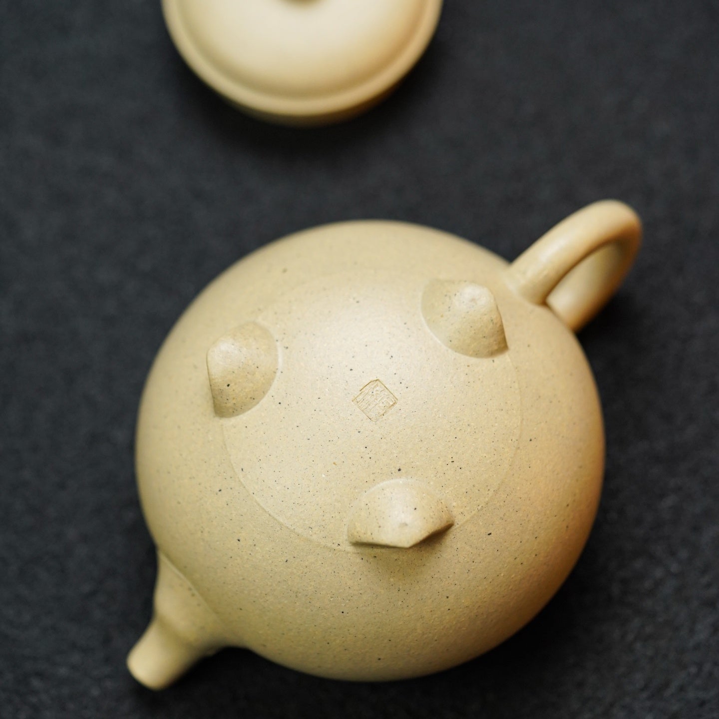 Yun Jian Ru Yi 200cc - Yixing Handmade Teapot - zycs_China