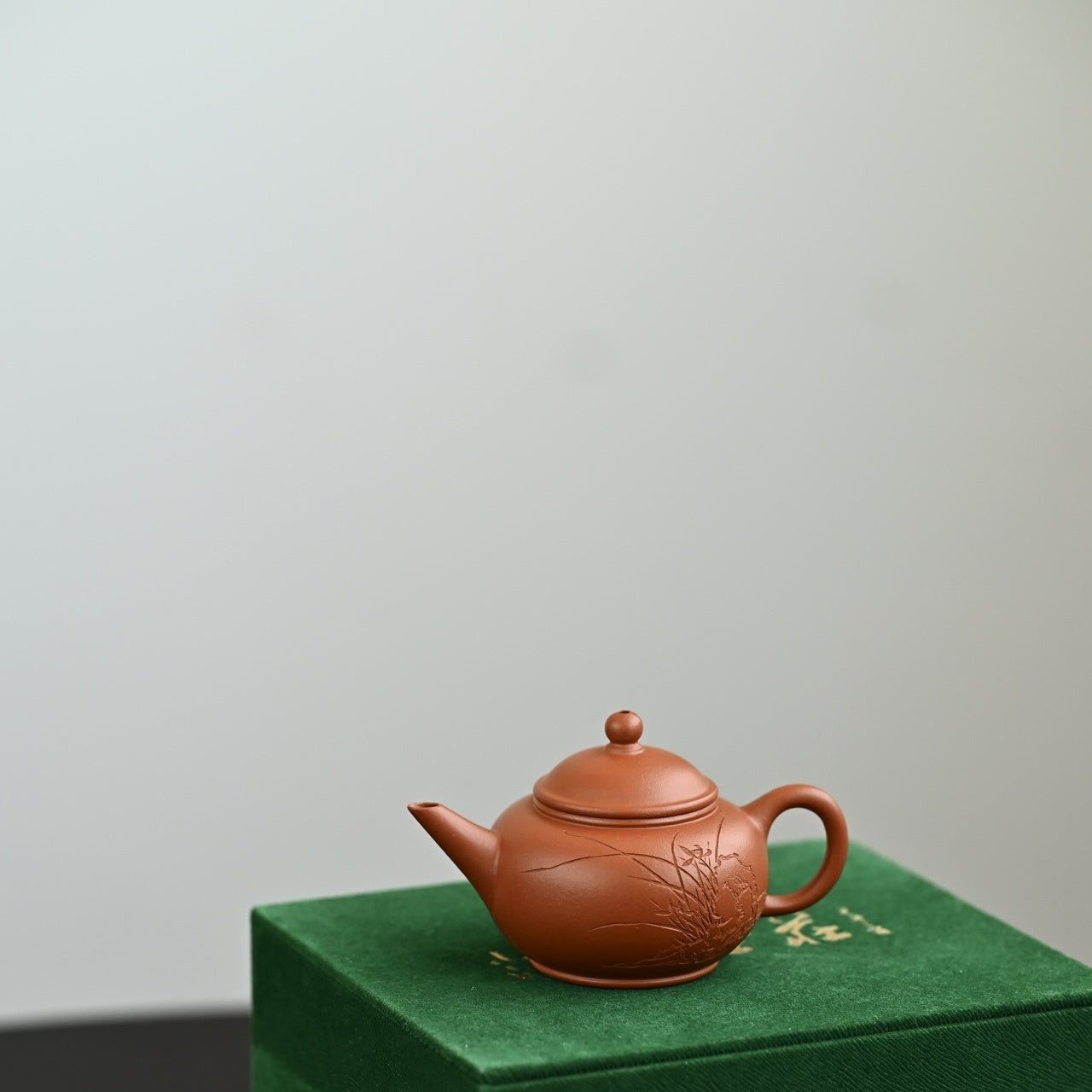 Zhang Zhong Shui Ping 60cc - Yixing Handmade Teapot - zycs_China