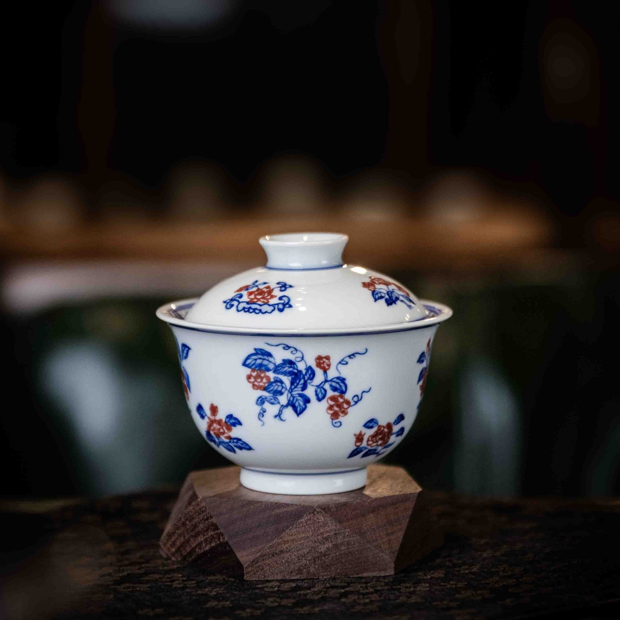 Zhe Zhi Hua Guo 110cc - Jing De Zhen Porcelain Gaiwan - zycs_China