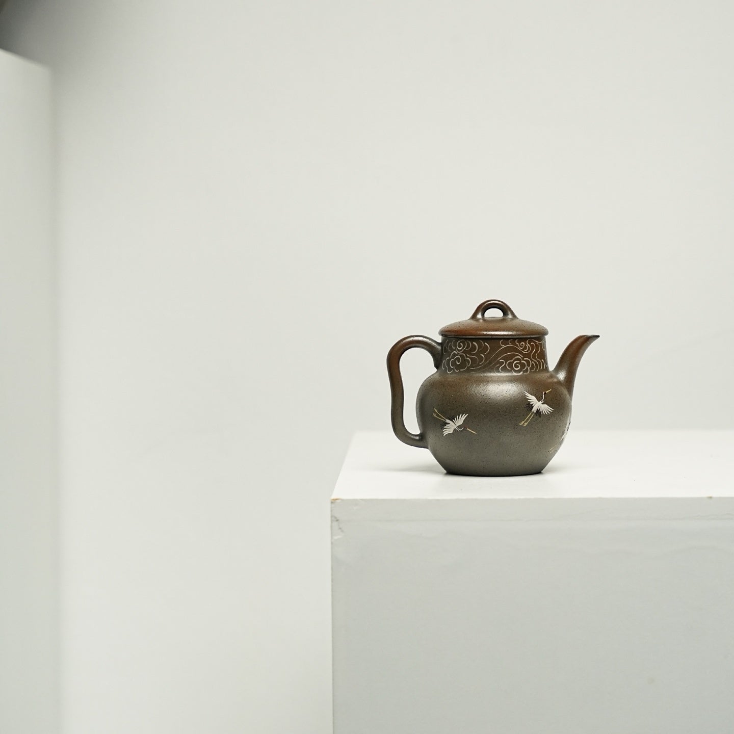 Zhi Hu Er Shi 130cc - Yixing Handmade Teapot - zycs_China