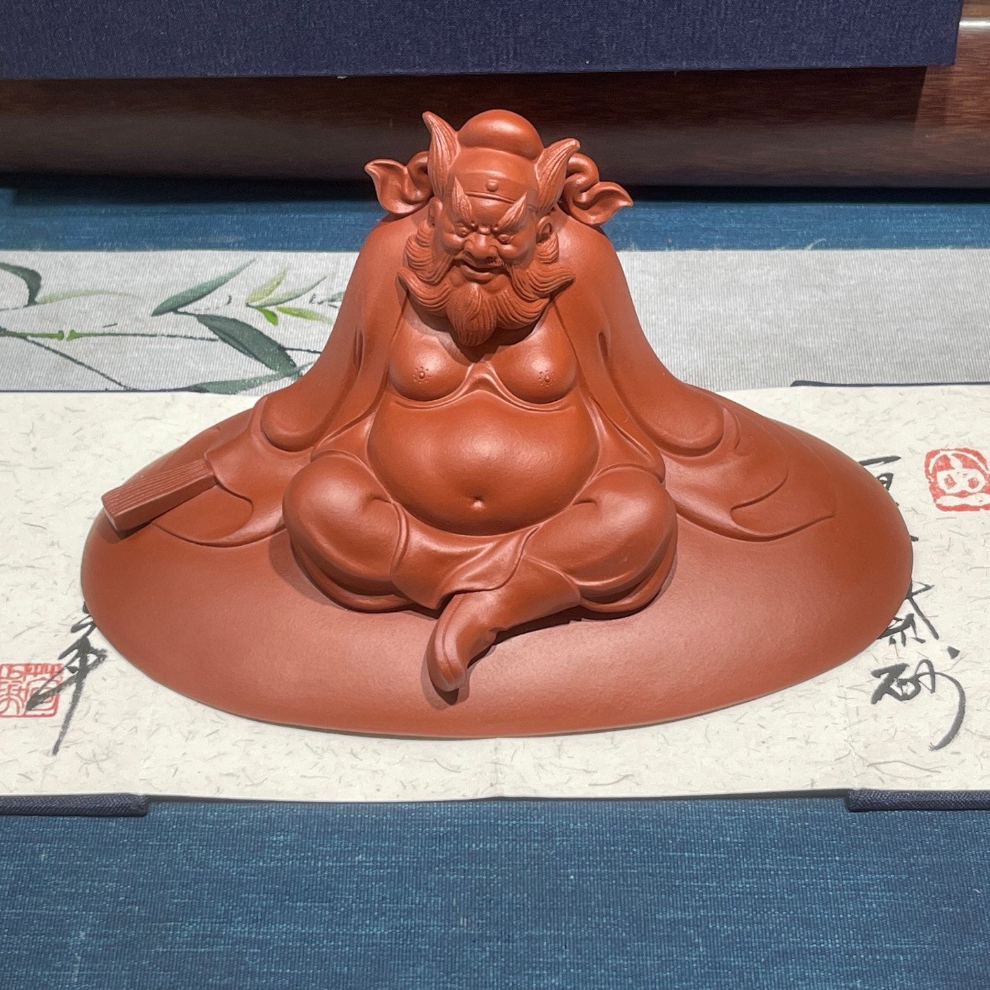 Zhong Kui Na Fu - Zisha Sculpture - zycs_China
