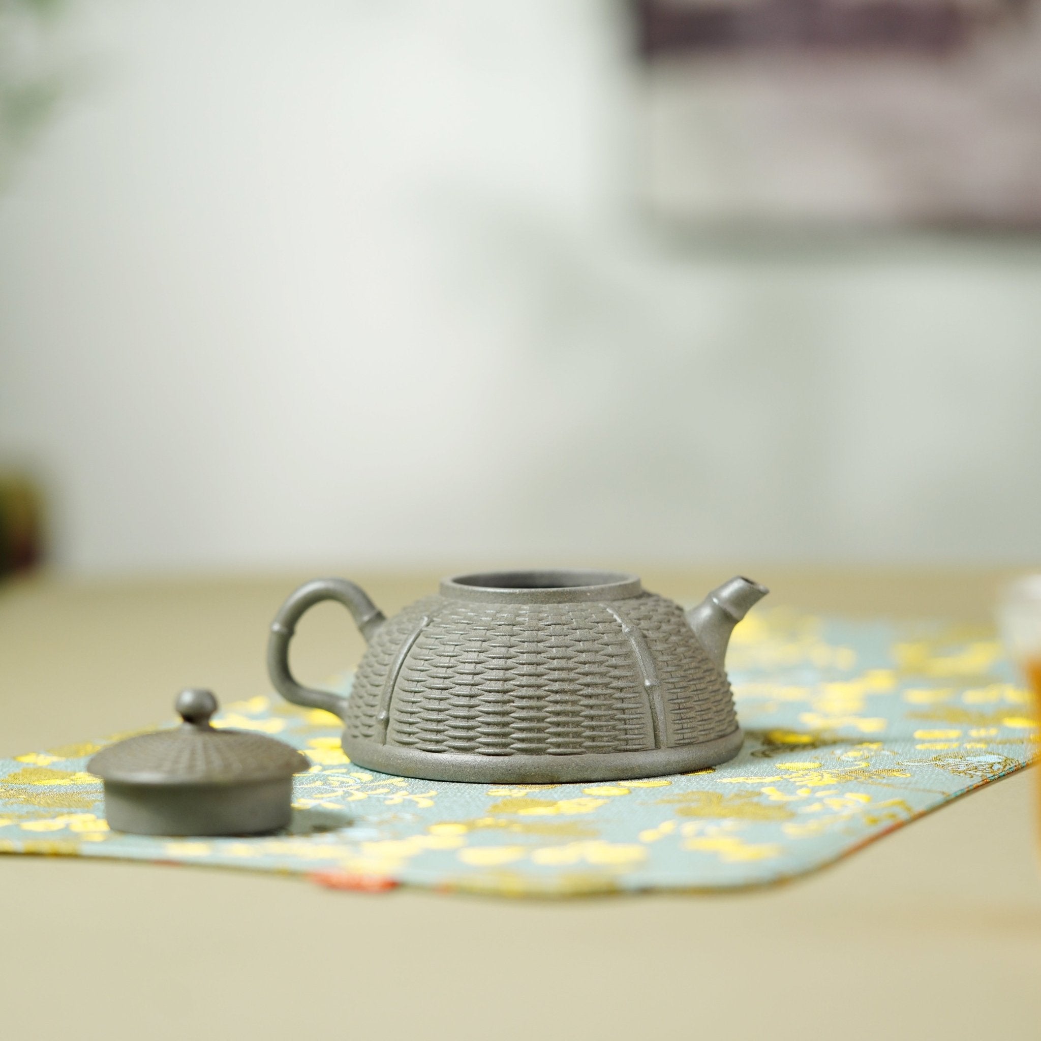 Zhu Bian Ban Yue 150cc - Yixing Handmade Teapot - zycs_China