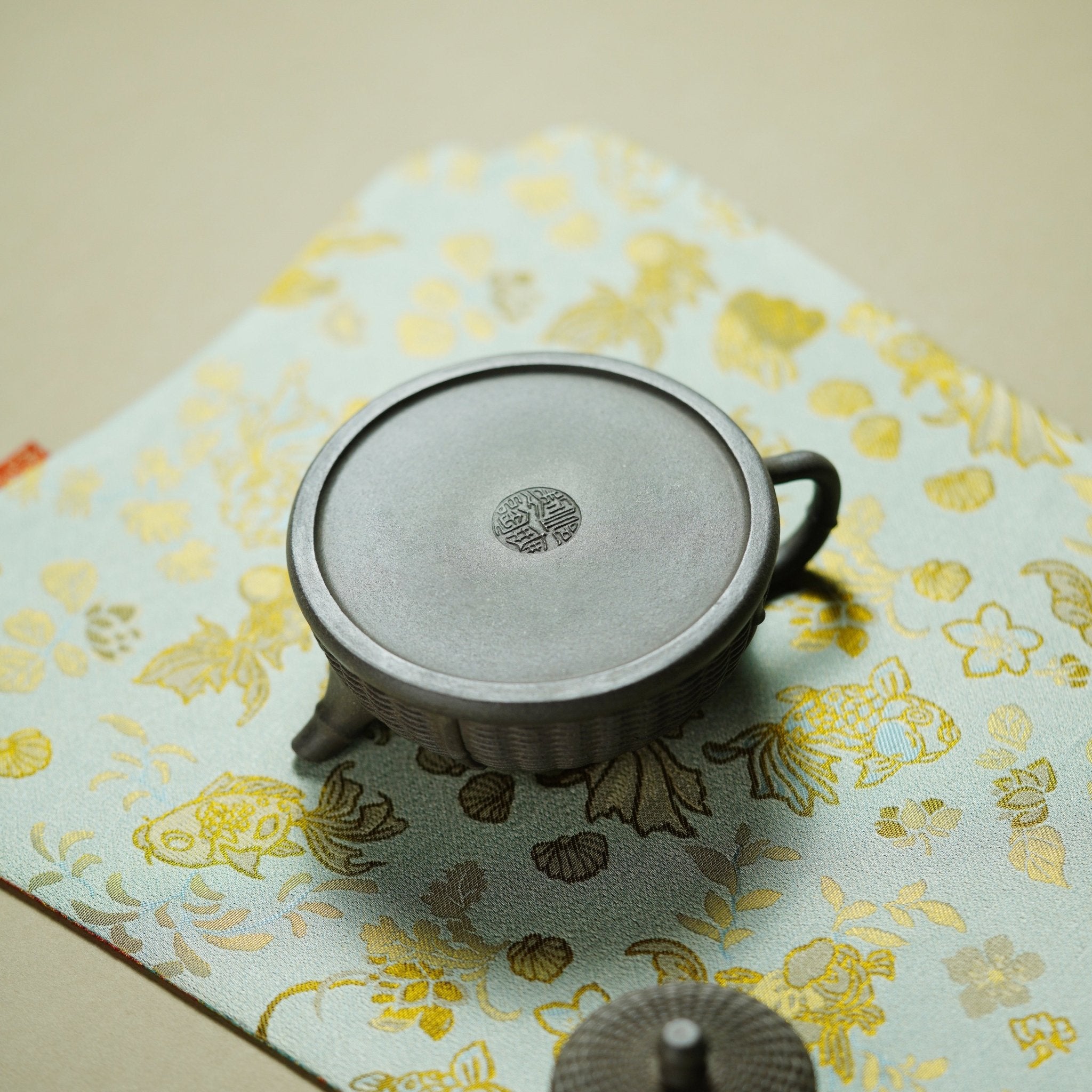 Zhu Bian Ban Yue 150cc - Yixing Handmade Teapot - zycs_China