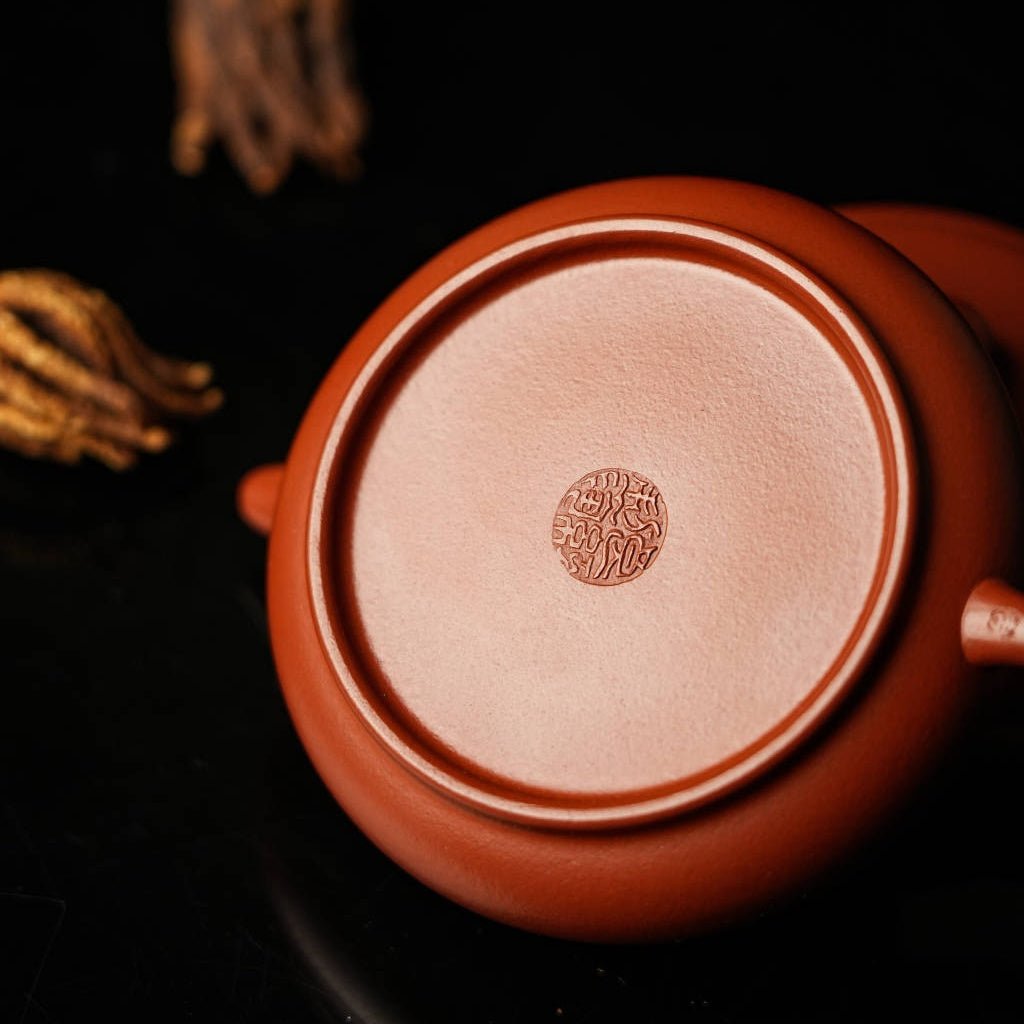 Zhu Jie Ming Lu 200cc - Yixing Handmade Teapot - zycs_China